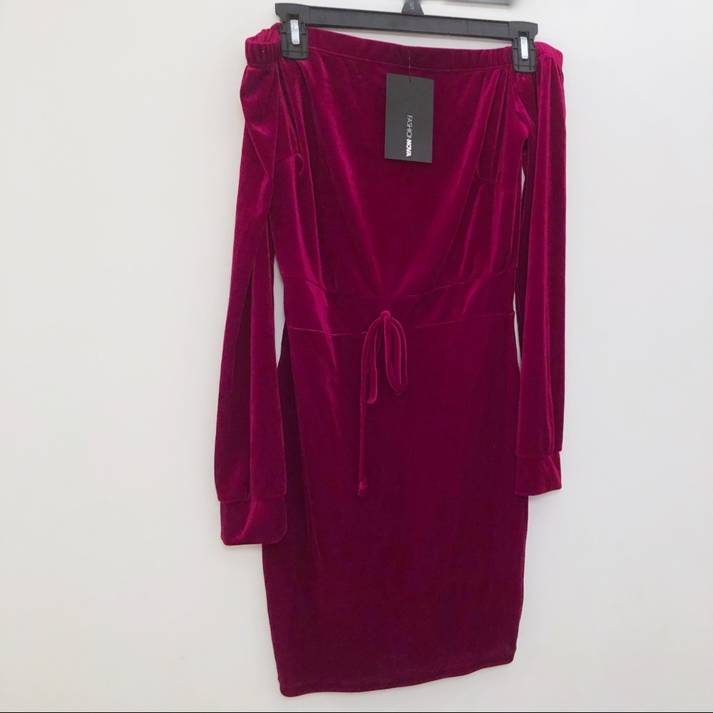 NWT Fashion Nova Velvet Dress - Picture 4 of 8
